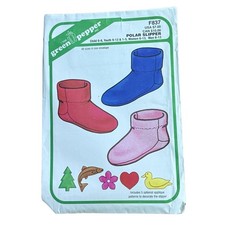 Green Pepper F837 Polar Slipper Sewing Pattern, 5 Applique, All Ages/Sizes