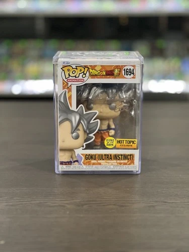 Funko Pop #1694 Goku Ultra Instinct DragonBall Super GITD Hot Topic SIGNED