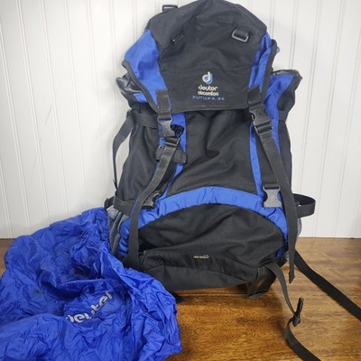 Deuter Futura 32 Hiking Backpack With Rain Cover, Black/Blue Read Description 