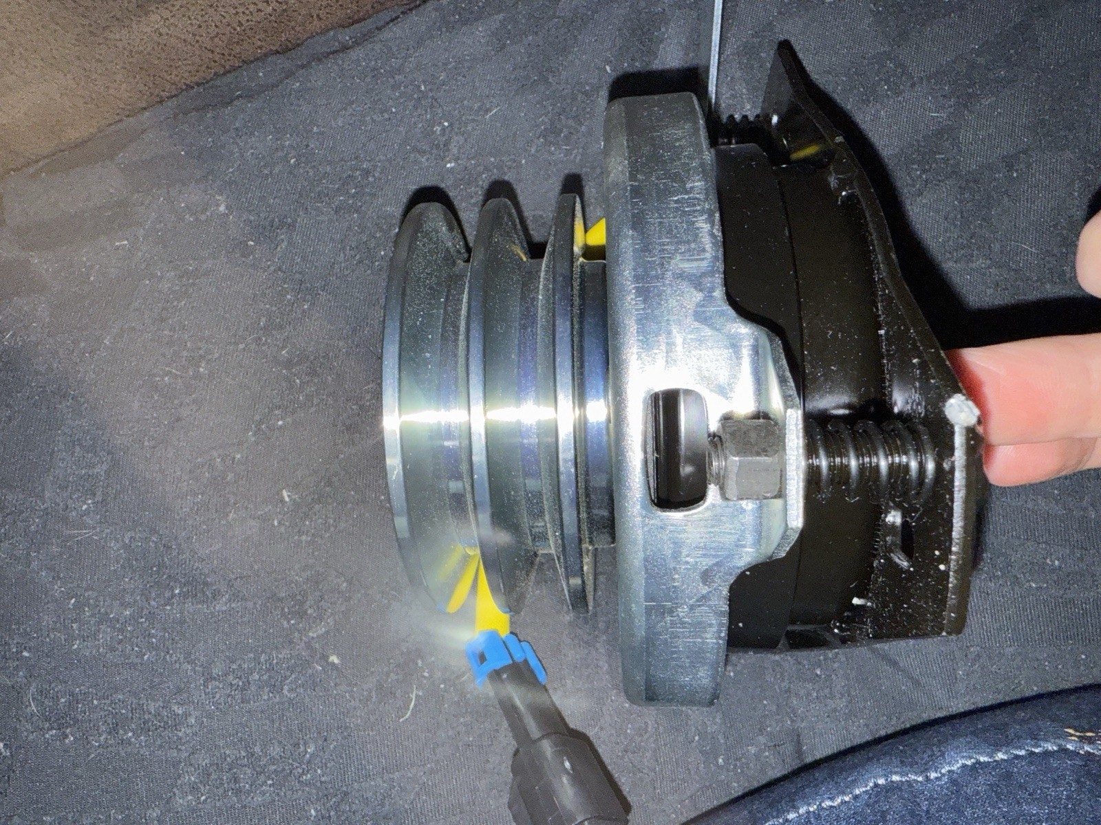 Xtreme Outdoor Power Equipment Clutch  Read Description