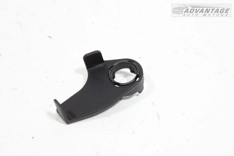 MERCEDES BENZ CLA250 2014-19 MOTOR BOMBA DE VACÍO MANGUERA DE AIRE TUBO SENSOR SOPORTE OEM Foto 2 de 4