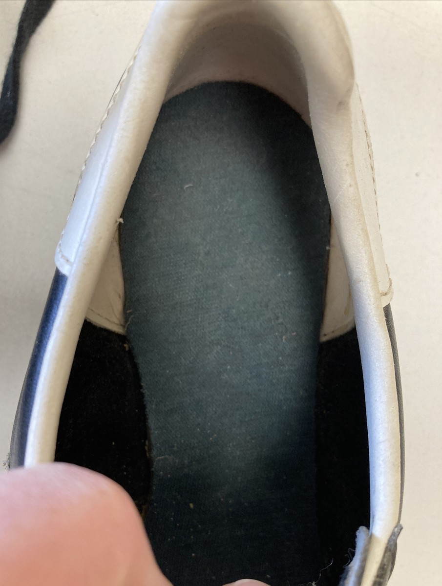 Vintag Adidas La Paz Made in France Soccer Cleats Original  display picture 3