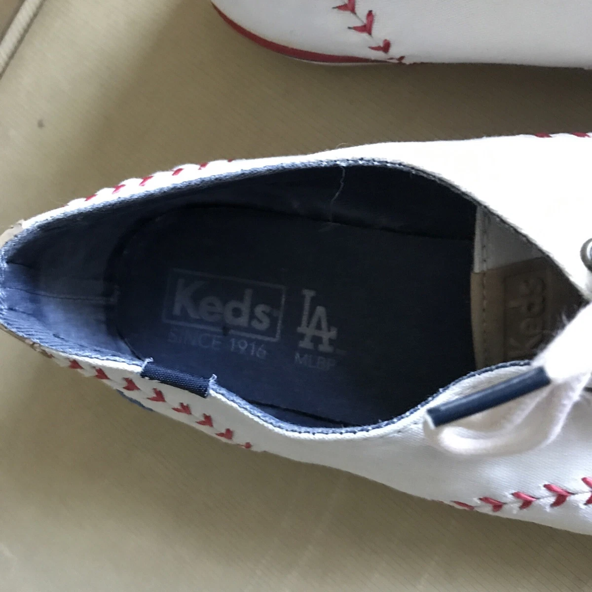 Womens dodgers deals shoes