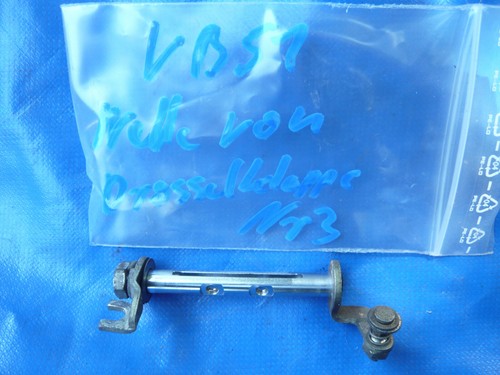 Honda CB 900 F Boldor Vergaser Typ VB 51 Drosselklappen Welle Nr 3 Carburetor