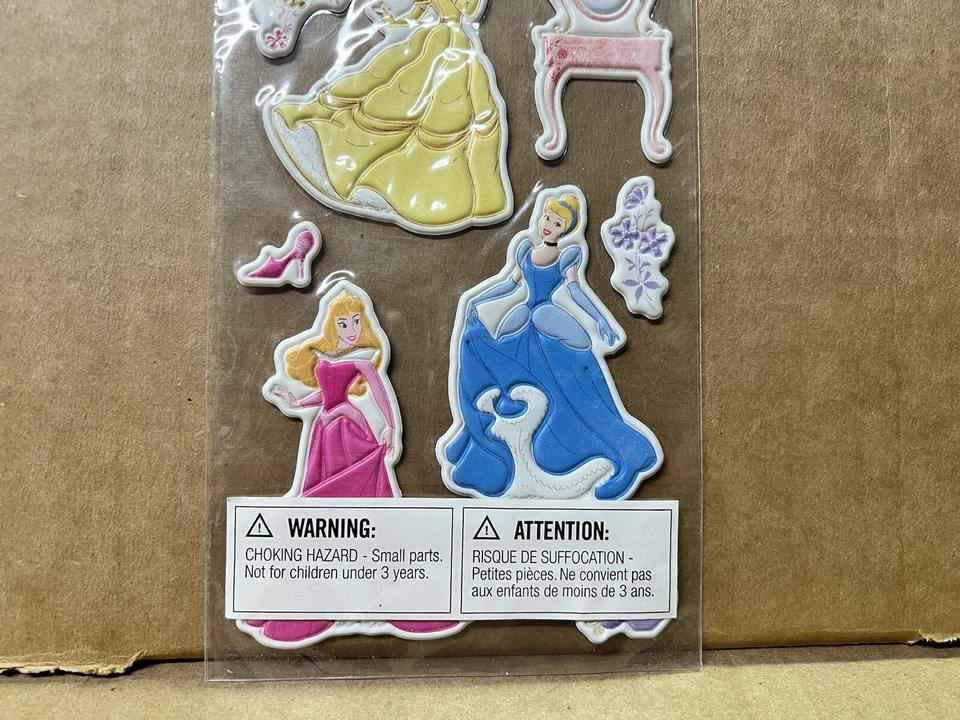 9 pegatinas de espuma de princesa Disney Bella, Cenicienta, La Bella Durmiente Foto 4 de 4