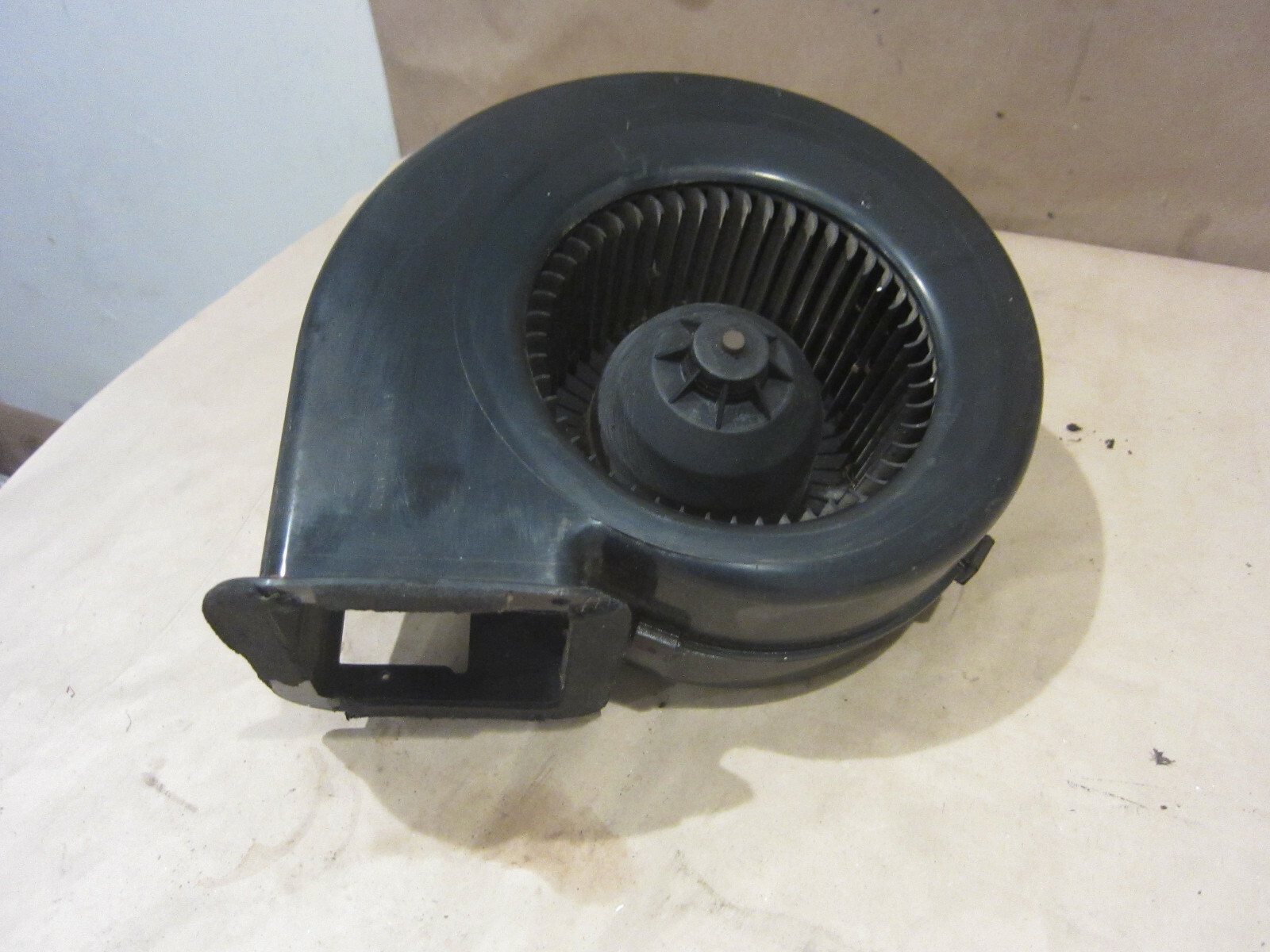 Lamborghini Diablo -  AC Heater Electric Fan / Blower Motor - P/N 004537176