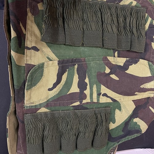 Vintage Redhead Duck Hunting Vest Size L Green Camo Tactical Utility Outdoors - Picture 13 of 14
