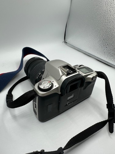 Canon EOS Rebel G 35mm SLR Camera with 25-80mm 0.4/1.3ft Lens w/ Strap Film Bag - Picture 12 of 17