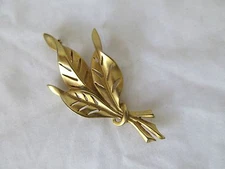 Gold-tone Tri-leaves Metal Pin Brooch