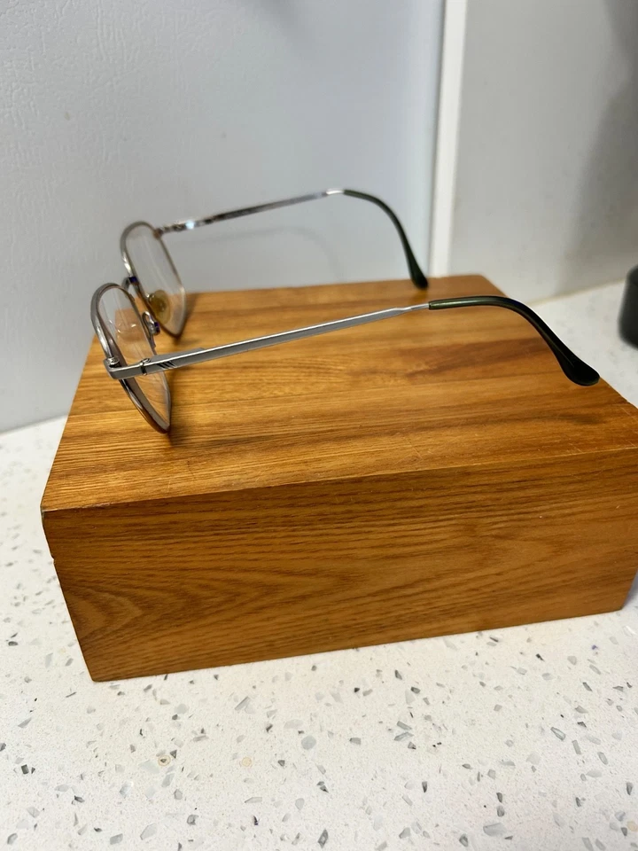 Armações de óculos quadradas Luxottica 1009 prata titânio 56 19 140 - Imagem 2 de 4