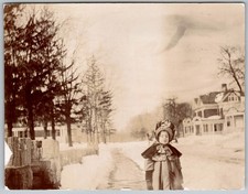 Vtg B&W Snapshot Little Girl in Winter Coat & Bonnet On Snowy Path 1910s