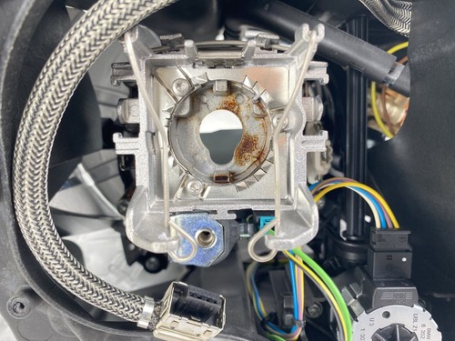✅✅✅ BMW 3 Série E90 E92 E93 Bi Xenon Gauche Phare 7182507 63117182507 FS - Photo 5 sur 7