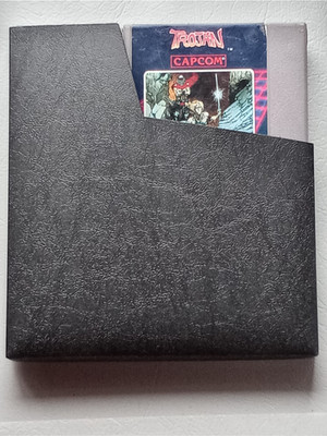 Trojan 1987 Nintendo Entertainment System NES 5 screw with Sleeve Tested
