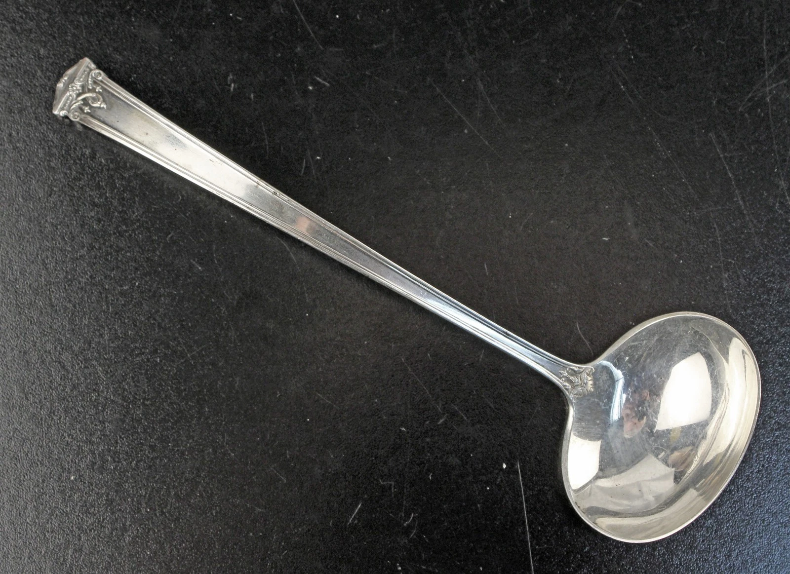 International Sterling Trianon Cream / Sauce Ladle