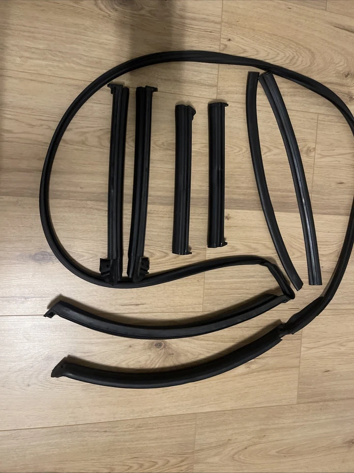 Guarnizione capote Mercedes Clk cabrio A208 w208 set completo 1 set completo - Immagine 3 di 4