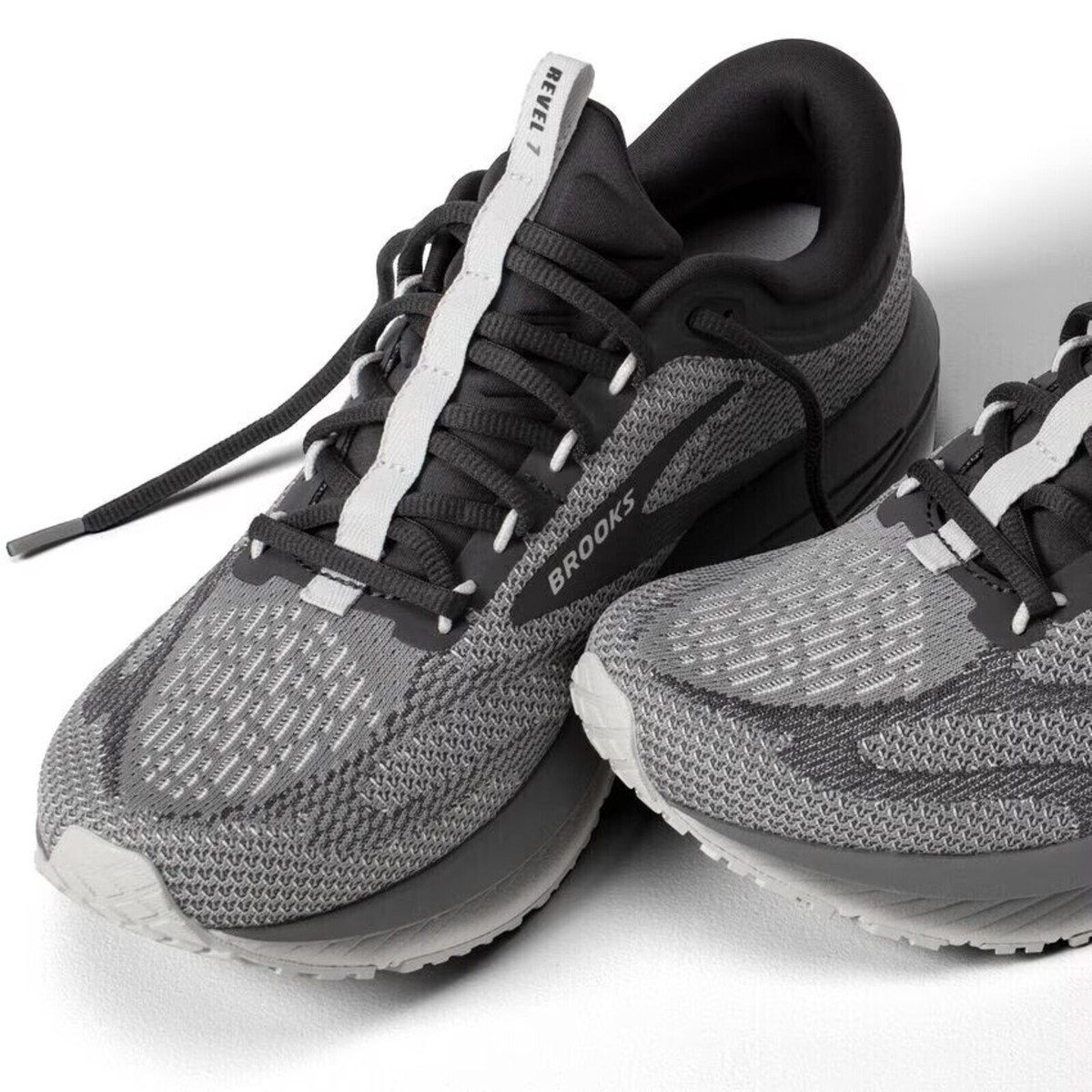 Brooks Revel 7 Mens Running Shoes Grey White 1104351D014 Size 10.5 Medium D Brooks Revel 7 Running Shoe - Men main image 4