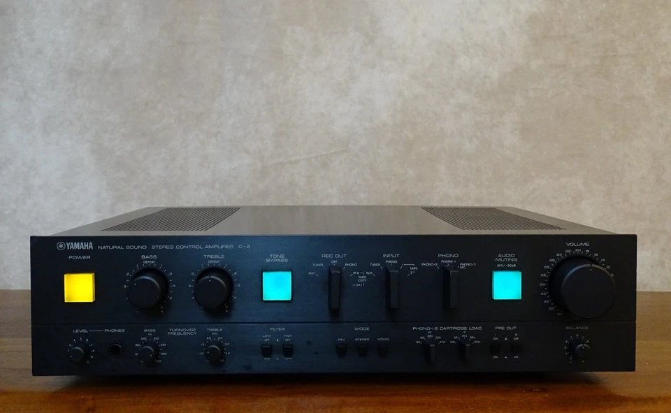 Yamaha C-4 Vorstufe Stereo Control Amplifier SERVICED AMAZING! Preamplifier