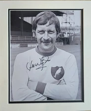 David Stringer, Norwich City. 12x10 Personally Signed Photo