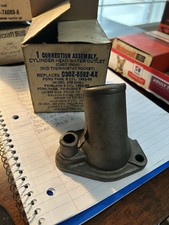 Nors 289 - 302 Thermostat Housing Without Thermostat Pocket Cast Iron C3oz-8592 Nors 289 - 302 Thermostat Housing Without Thermostat Pocket Cast Iron C3oz-8592