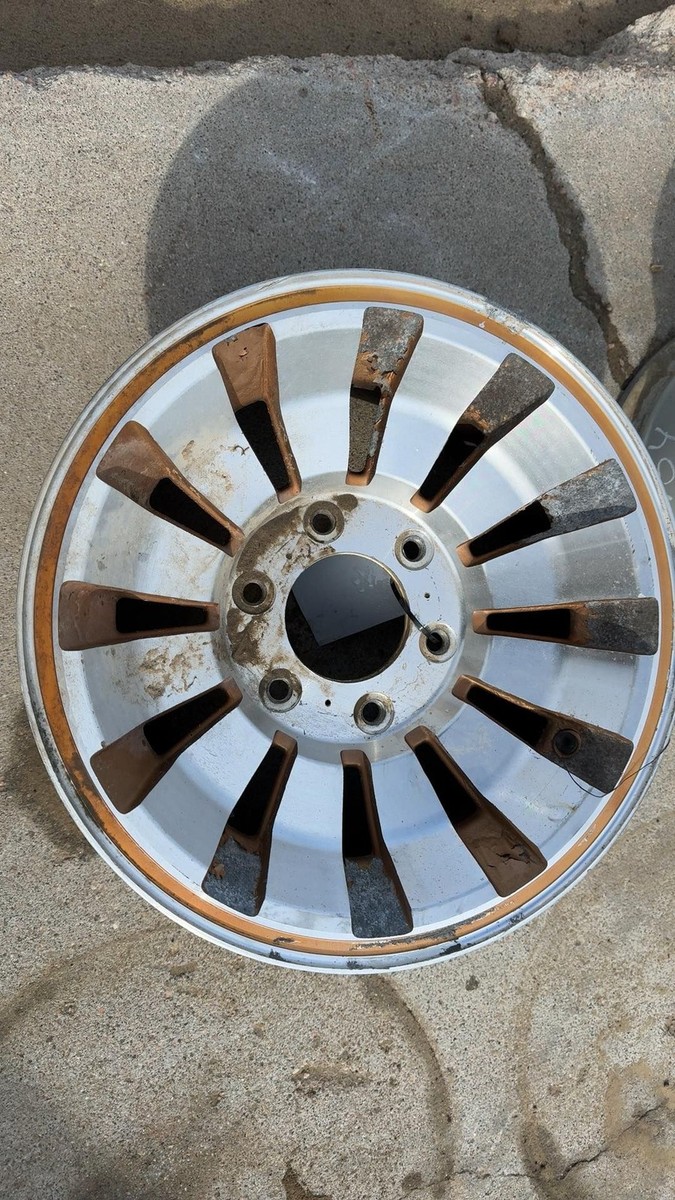 1984-1986 Jeep Grand Wagoneer 15Aluminum wheel OEM Factory Rim