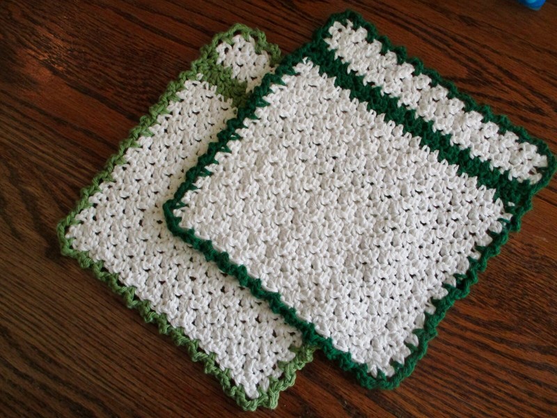HANDMADE  2 CROCHET COTTON DISH CLOTHS  8"x8 " White Green