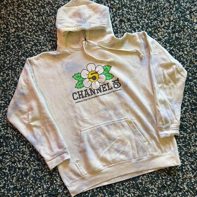 White Channel 5 hoodie with a relaxed fit medium