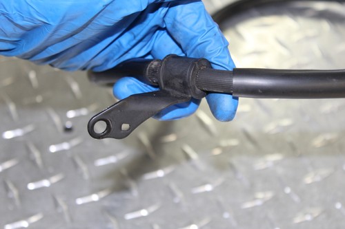 2000 YAMAHA V STAR 650 XVS650A CLASSIC FRONT BRAKE CALIPER HOSES LINES - Picture 3 of 12