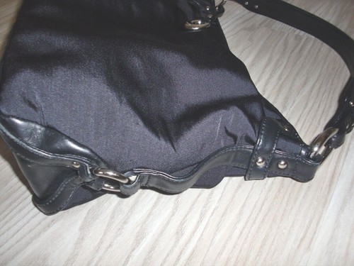 DONALD J. PLINER~BLACK~NYLON/LEATHER~LOGO KEY CHAIN~Shoulder Bag Purse 13"Lx11"H - Picture 5 of 12