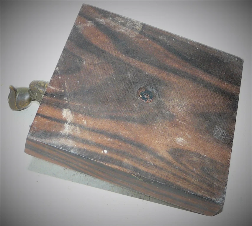 ARLEQUIN SCULPTURE EN BRONZE ET SOCLE BOIS  - Photo 4/4