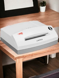 Intimus 45 CP4 Déchiqueteuse de bureau (Aucune poubelle incluse)