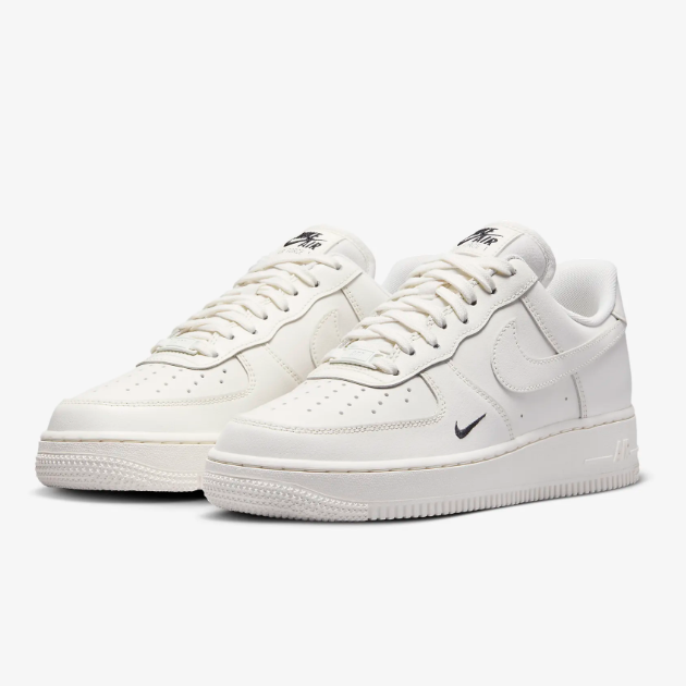 Nike Women's Air Force 1 '07 Essential Shoes (HF1058-133