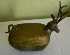 Ancienne Boite à Bétel en Bronze Cerf
