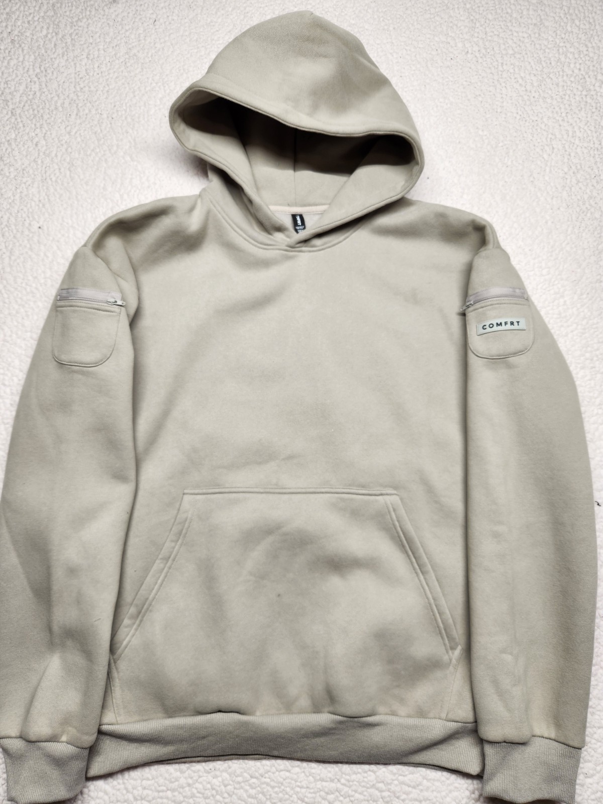 COMFRT Hoodie Men’s M Beige Pullover Utility Sleeve Pocket Casual Streetwear