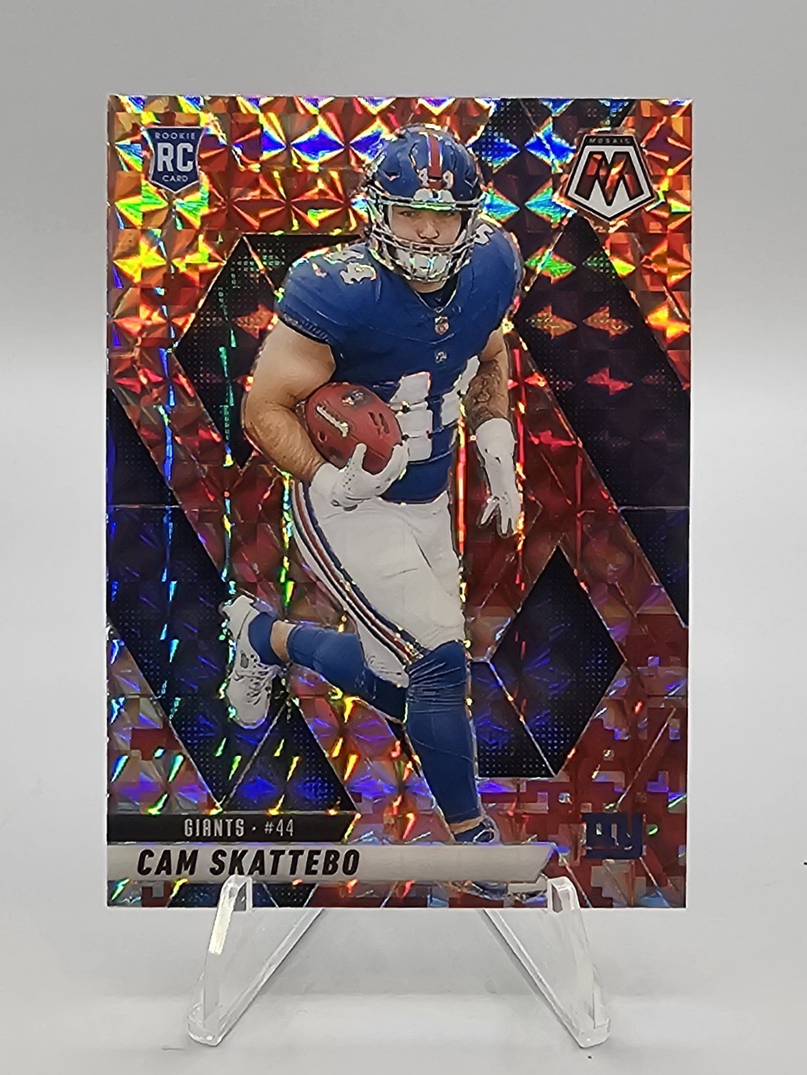 2025 Panini Mosaic #305 Cam Skattebo Red Camo Prizm 💥 NY Giants