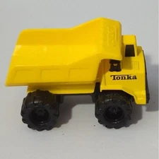 Tonka Dump Truck 2003 Vintage Construction Vehicle