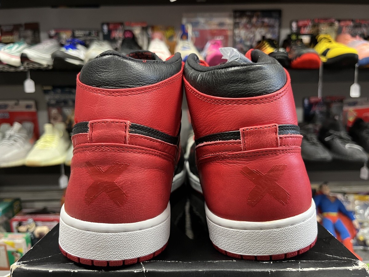 Nike Air Jordan 1 High Bred Banned 2011 Size 11.5 Authentic Nike Air Jordan 1 High Bred Banned 2011 Size 11.5 Authentic
