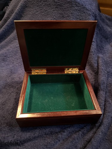 Vintage Barona Creek Golf Club Jewelry Box - Rare Collectible (20+ Years Old) - Picture 3 of 4