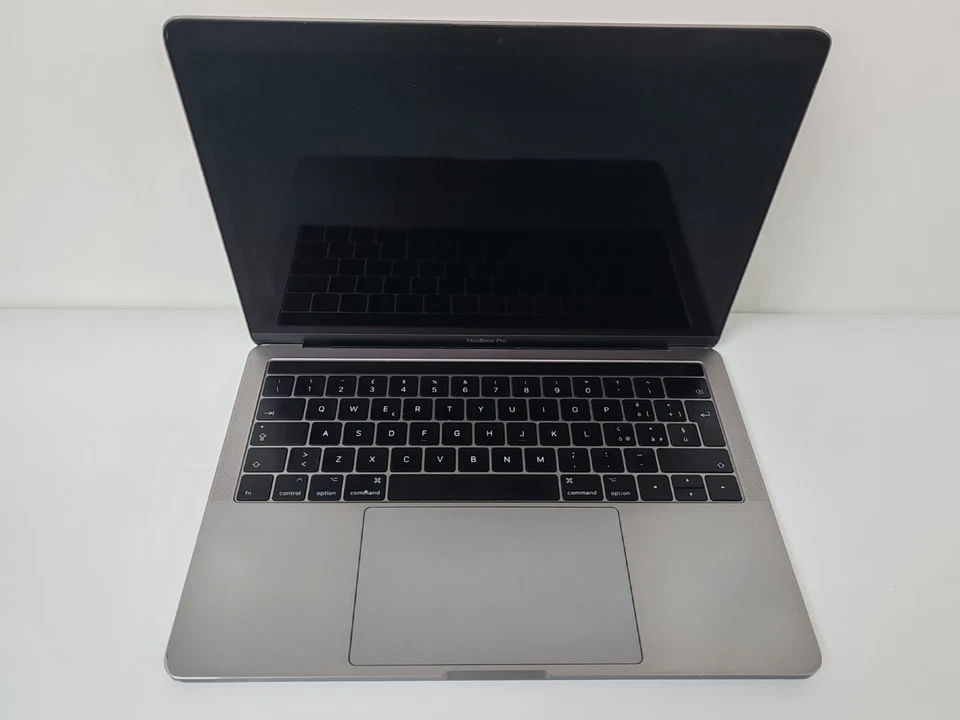Apple MacBook Pro 13" 2016 · i5 · 16GB · 1TB, foto 1 di 5