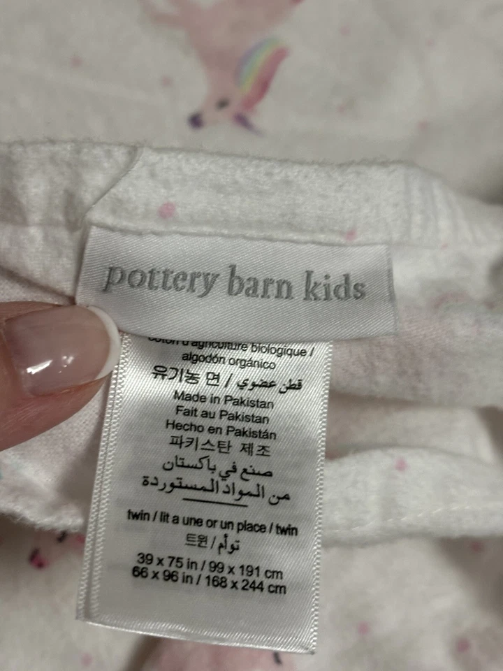 Pottery Barn Kids Twin Flat Sheet Pink Unicorns Organic Cotton Flannel - Image 2 of 4
