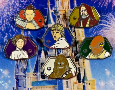   2020 Star Wars Hidden Mickey Pin Set Star Wars Heroes Complete Set Chaser Pin
