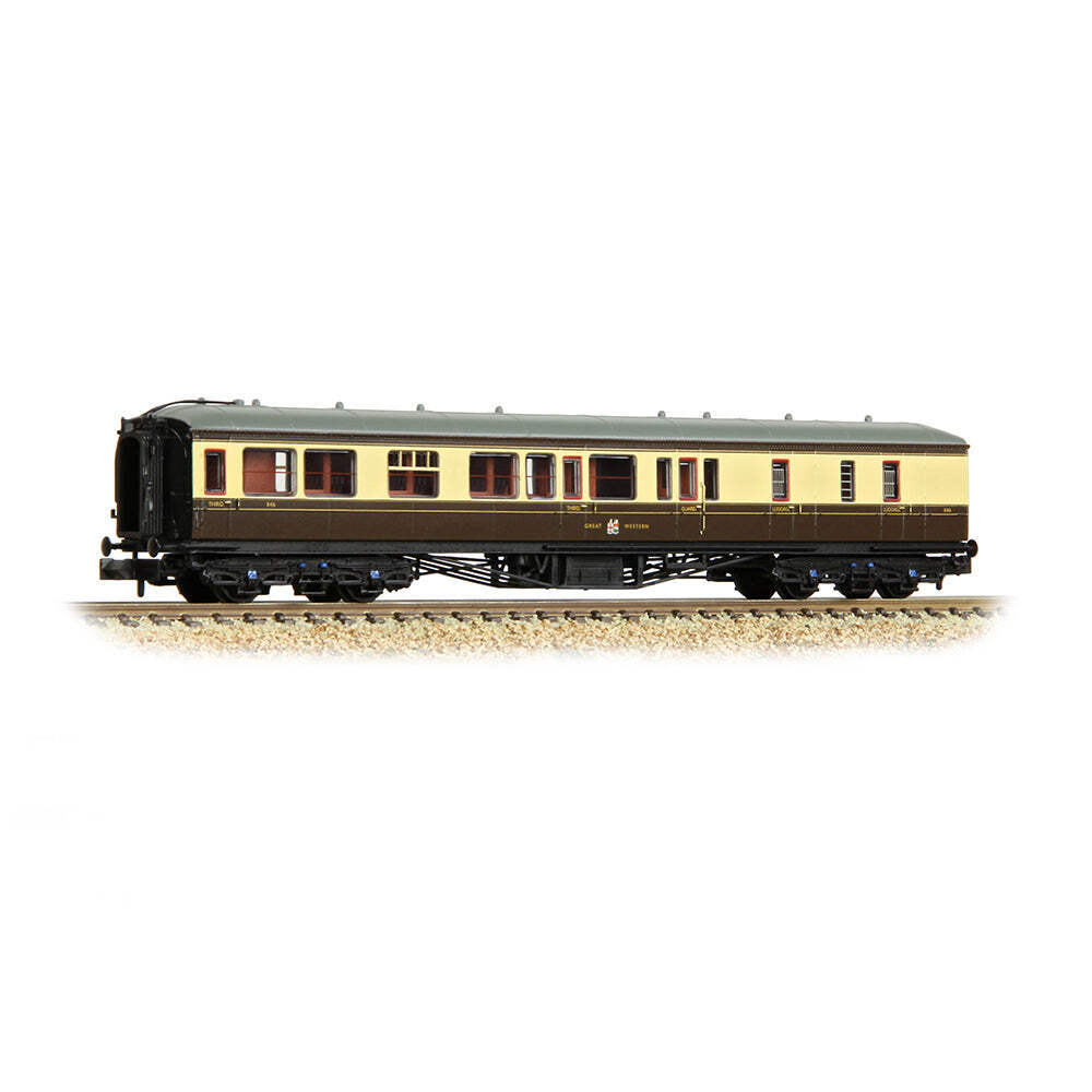 Graham Farish 374-511B N Gauge GWR Choc/Cream Hawksworth Brake 3rd Corr Coach