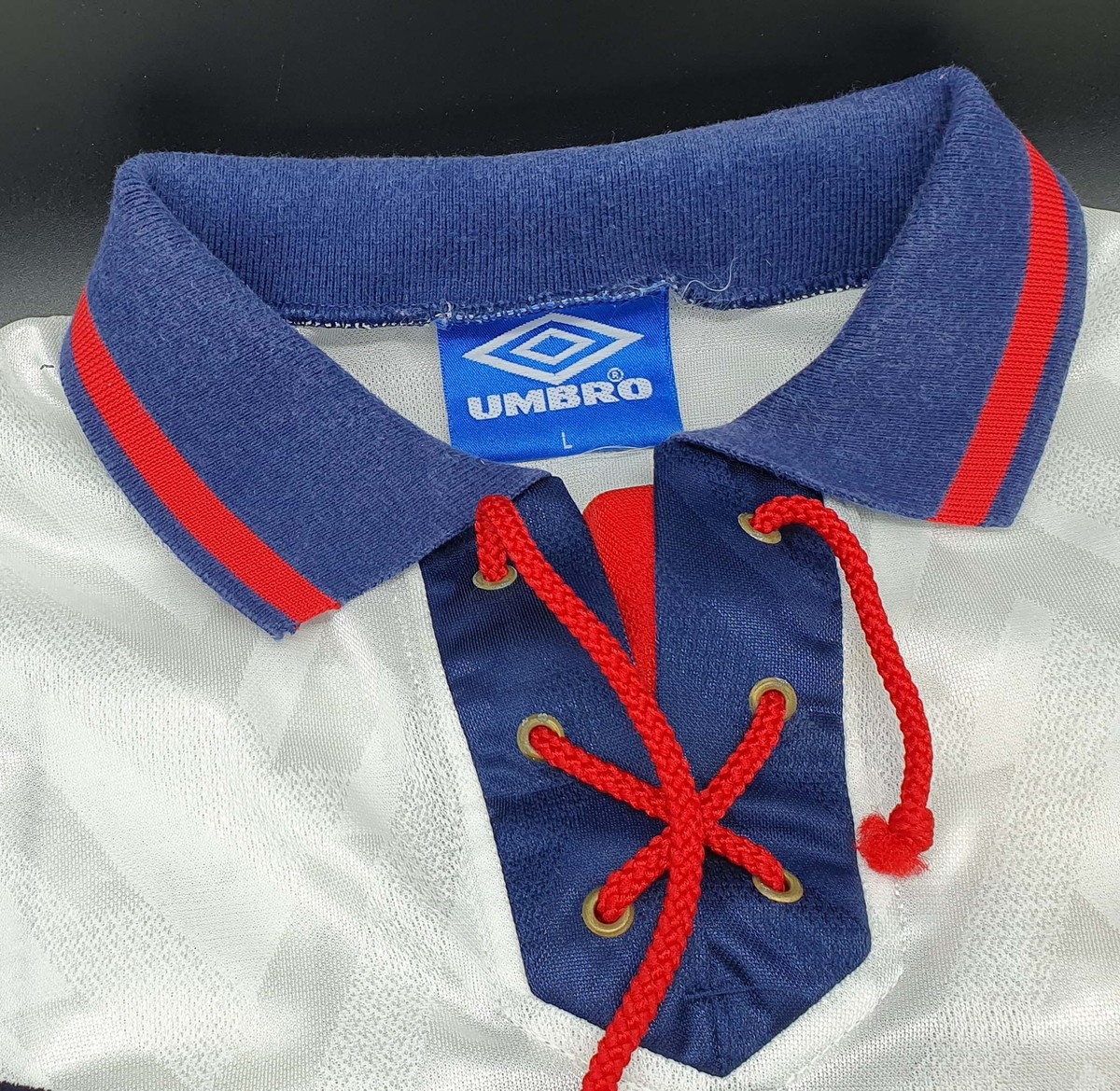 Torino Match-Worn Shirt, 2002/03 - Cagliari Calcio Exclusive Shirts: Win Match Worn Shirts in Serie A Matches