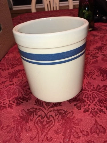 Friendship Pottery  Roseville Ohio 1 Quart Stoneware Crock   No Lid  Blue Stripe