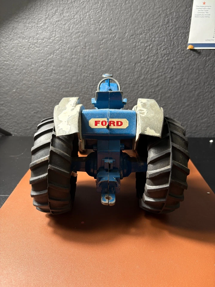 Vintage Ertl Ford 8600 Wide Front Tractor 1/12 Scale Die Cast Metal Toy Tractor - Image 4 of 4