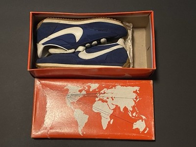 Vintage Nike Oceania Blue Suede Gum Sole 80 s Deadstock Size 12 1/2 KIDS