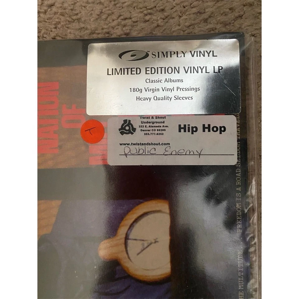 Public Enemy - It Takes a Nation of Millions - Limited Edition Vinyl LP Foto 3 de 3