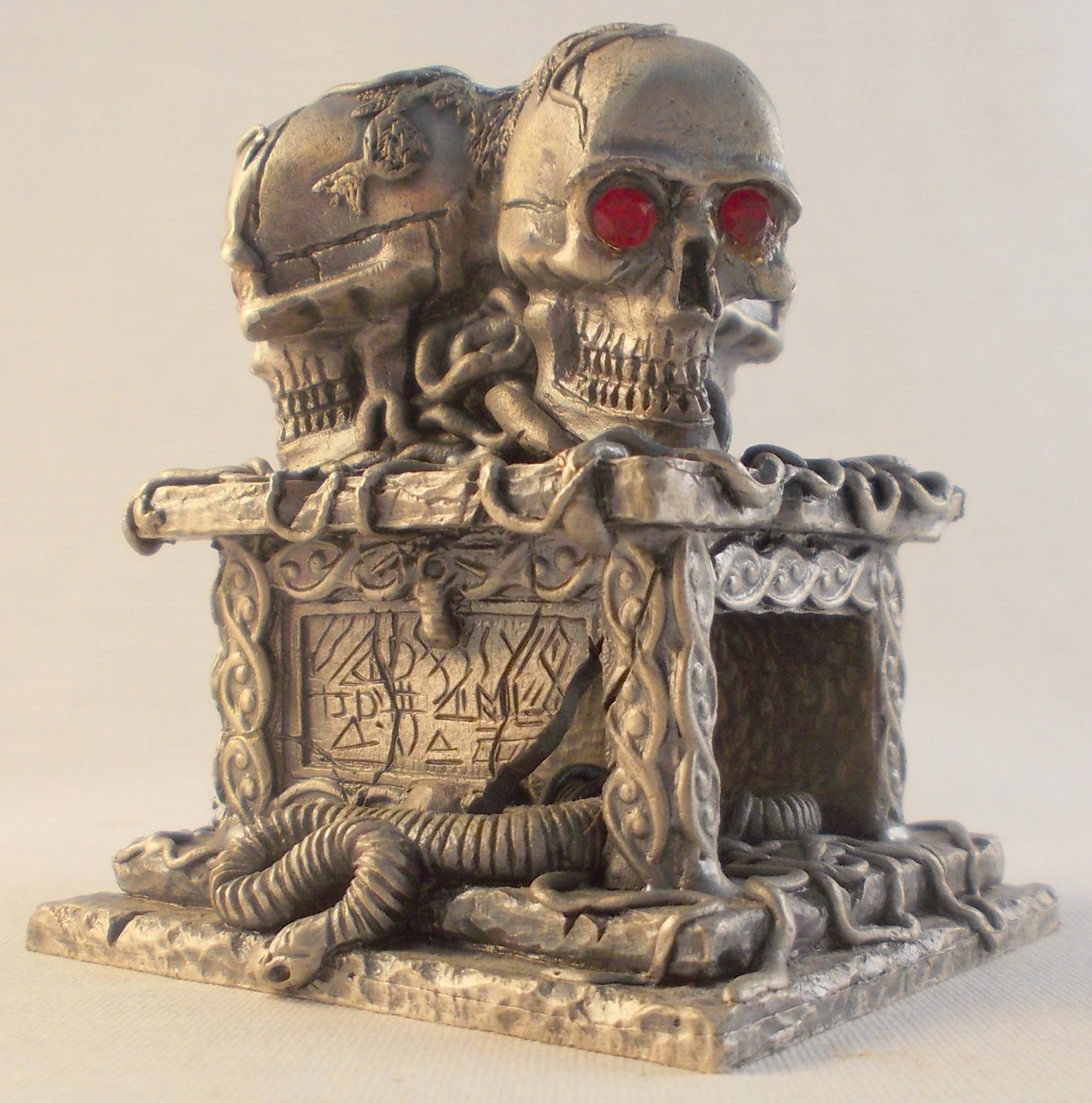 Tudor Mint Dark Secrets "The Altar of the Skulls" by Mark Locker #6206 Excellent