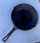 Orig 1920s WAGNER WARE SIDNEY O Cast Iron 9" CHEF SKILLET 138 GA Sits Flat