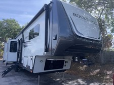 2026 Forest River Rockwood Signature FW 404SRK