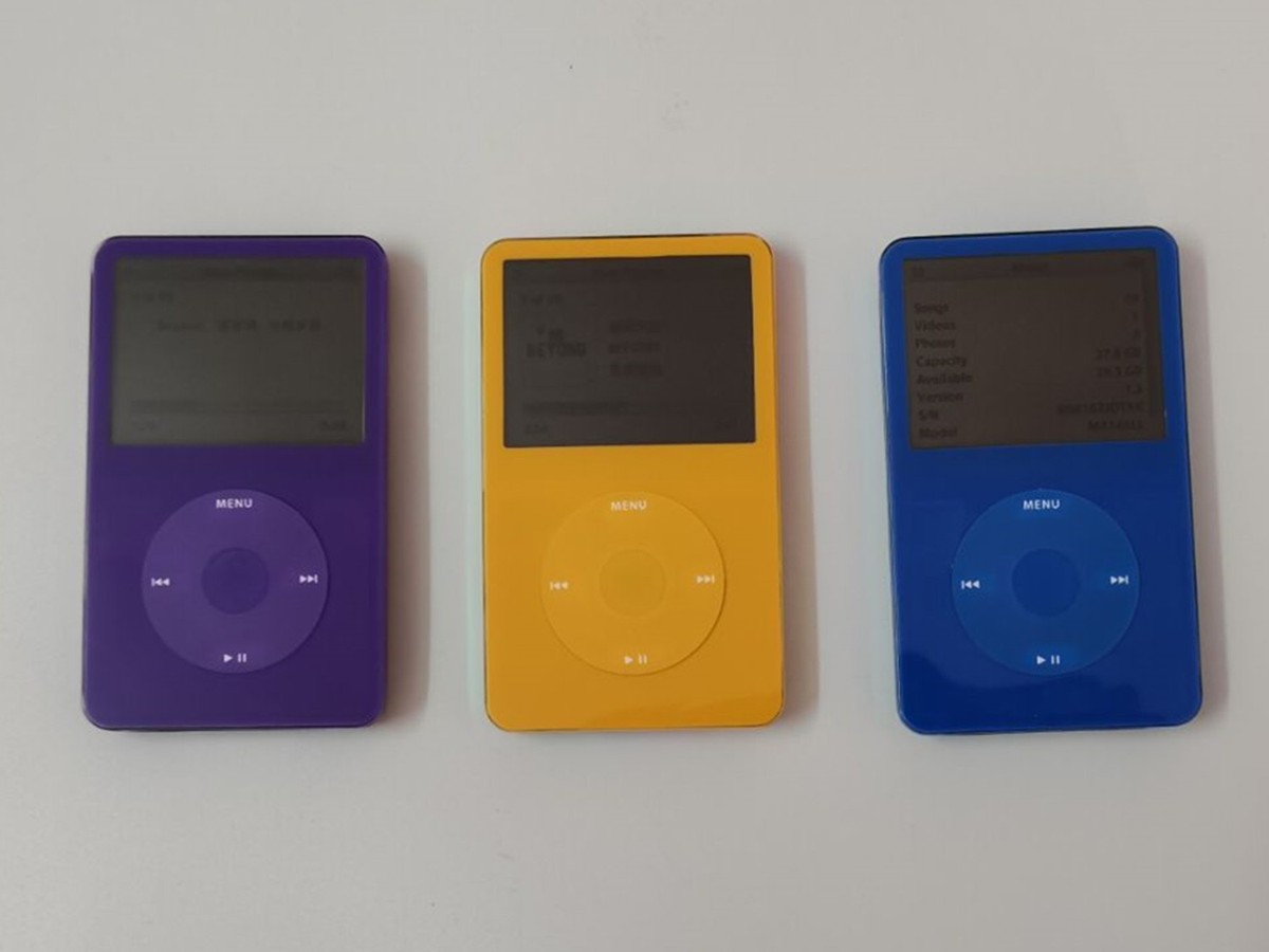 NEW Apple iPod Classic Video 5th Generation 60G/80GB - All Colors